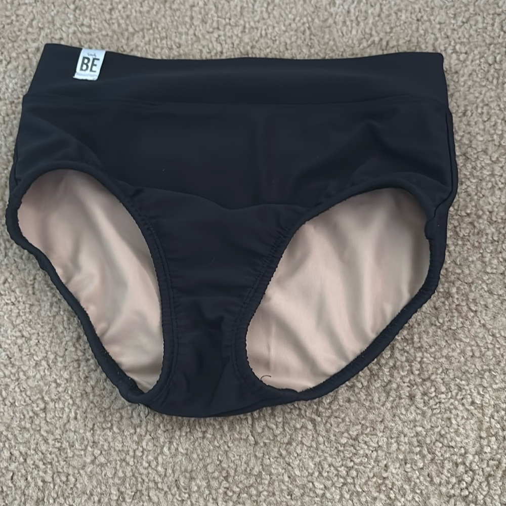 Simply Be Dancewear BeMoxie childrens briefs size YL black